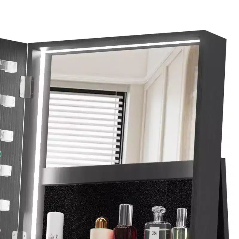 Miroir de rangement à bijoux pivotant à 360°, coloris noir/marron/noyer/blanc, sur pied, une personne