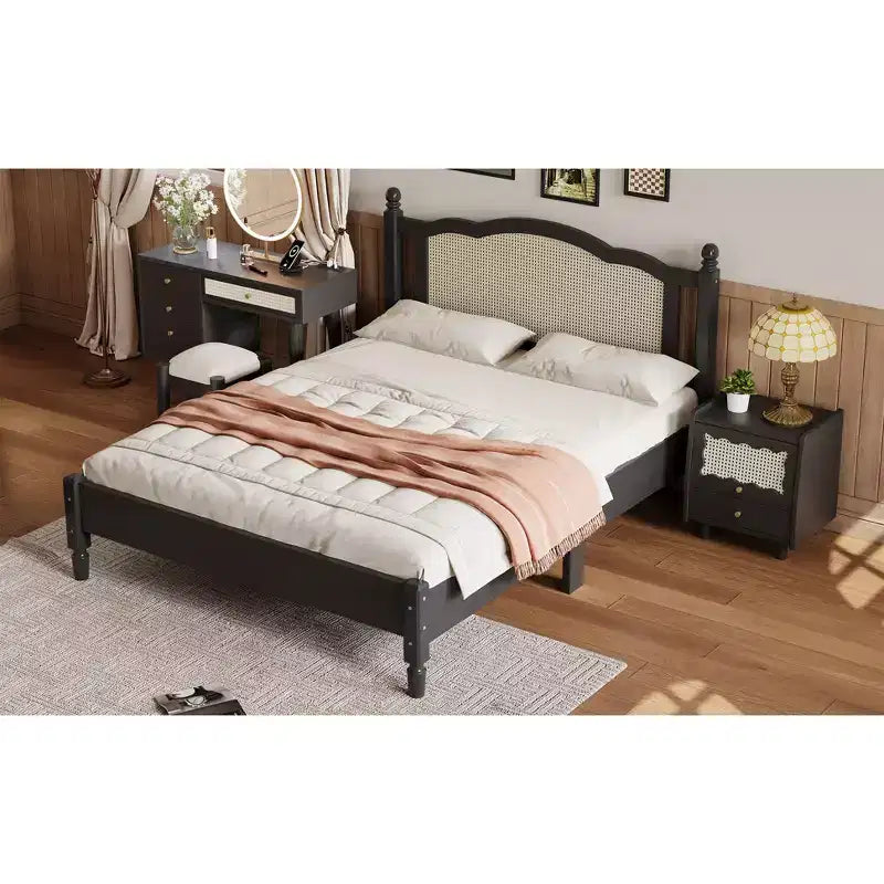 Lit plateforme Queen en bois avec tête de lit en rotin naturel, cadre de lit vintage avec support à lattes, noir