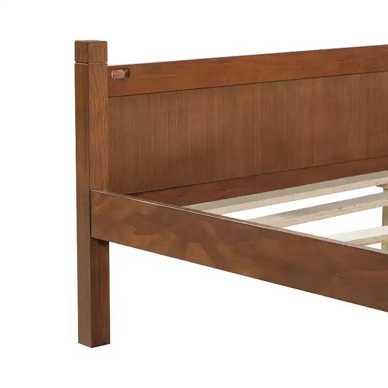 Lit plateforme entièrement à panneaux plats avec tête de lit et pied de lit, cadre de lit de ferme Shaker au grain de bois, noyer clair